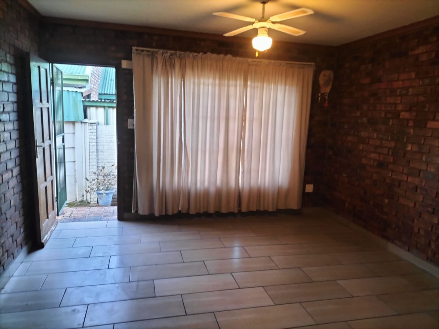 2 Bedroom Property for Sale in Uitsig Free State